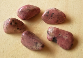 Rhodochrosite pierres