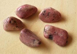 Rhodochrosite pierres roulées