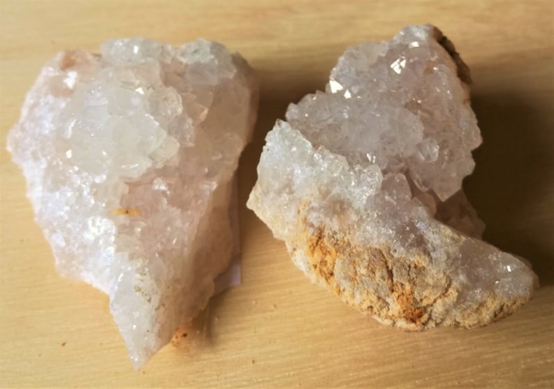 Cristal de Roche Lémurien, pointe 10cm (Équilibre et Purification