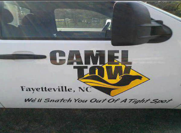 slechte slogan - camel tow