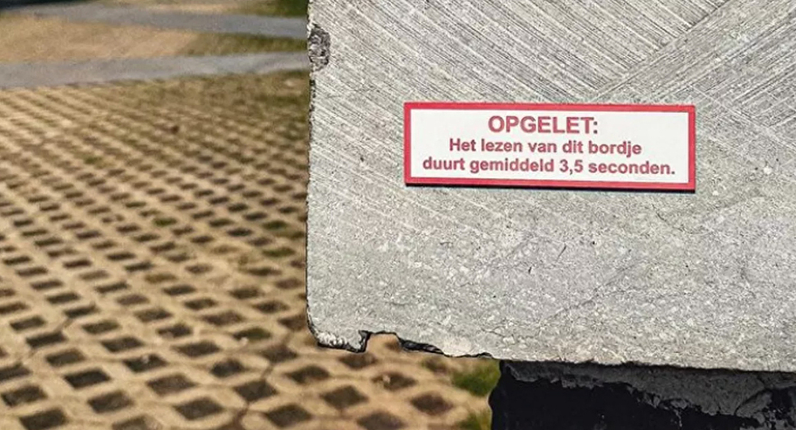 opgelet