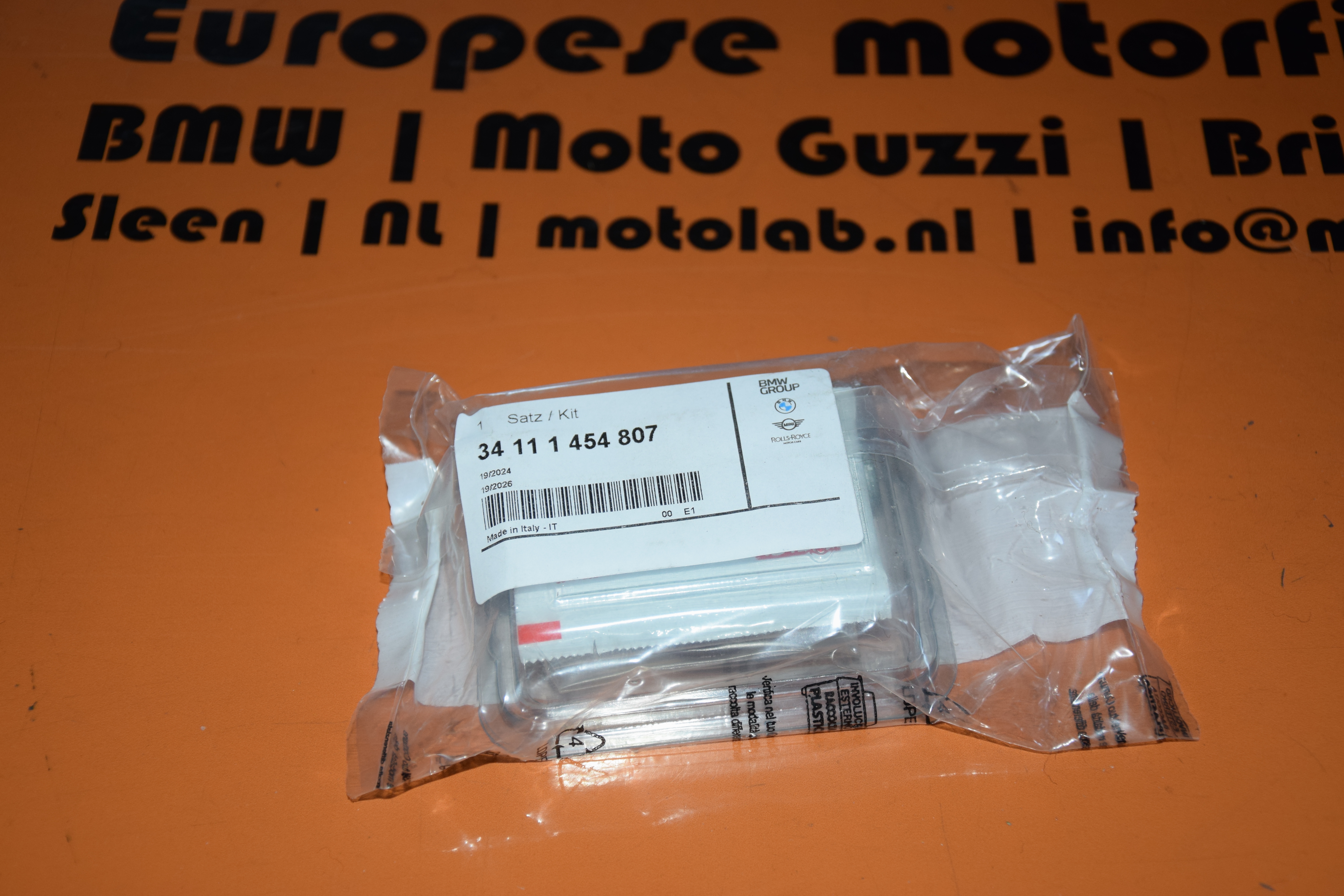 Rep. SET Brembo BMW R2V R45 | R65  '81-9/'84 OEM 34111454807