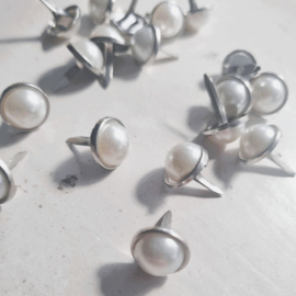 Ronde parel splitpennen | 12mm | ivoor met zilveren rand | 25 stuks