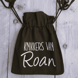 Knikkerzak, Knikkers van [met naam] , zwarte stof, witte opdruk