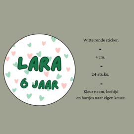 Traktatiestickers | + naam + leeftijd | hartjes | 24 stuks