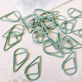 Paperclips | druppel | sage green | 2,5 x 1,5 cm | vanaf 25 stuks