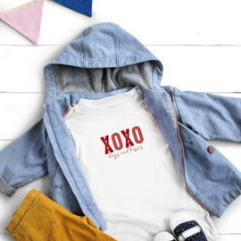 Strijk applicatie | XOXO hugs and kisses | in 2 maten