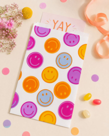 Smiley Cadeauzakjes / Traktatiezakjes (12 x 19 cm)