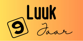 Traktatiestickers | naam + leeftijd | 6 x 3 cm | 10 stuks