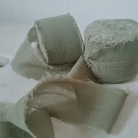 Chiffon lint | zijdelint | groen [Pantone nummer 5615] | vanaf 5 mtr