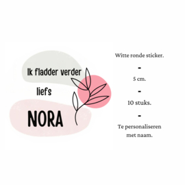 Sticker | ik fladder verder | + naam | 5 cm | vanaf 10 stuks