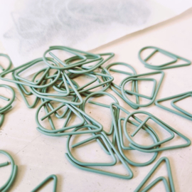 Paperclips | druppel | sage green | 2,5 x 1,5 cm | vanaf 25 stuks
