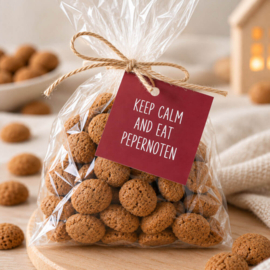 Sinterklaas Cadeaulabels 7 × 7 cm – Rood met Witte Tekst