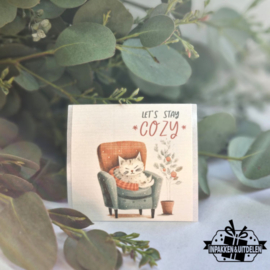 Kerst sticker: Let's stay - Cozy - | vanaf 10 stuks