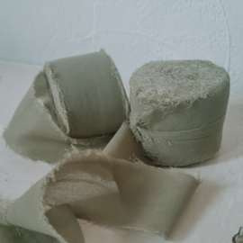Chiffon lint | zijdelint | groen [Pantone nummer 5615] | vanaf 5 mtr