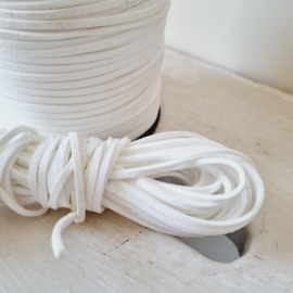 Faux suède koord | Wit | 10 mtr x 3mm