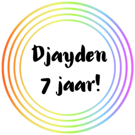 Traktatiesticker | Regenboog circel |  + naam + leeftijd | 5 cm | 10 stuks