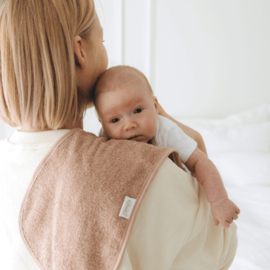 Spuugdoek schouder,  Sand, met naam borduren