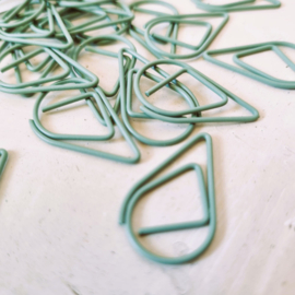Paperclips | druppel | sage green | 2,5 x 1,5 cm | vanaf 25 stuks