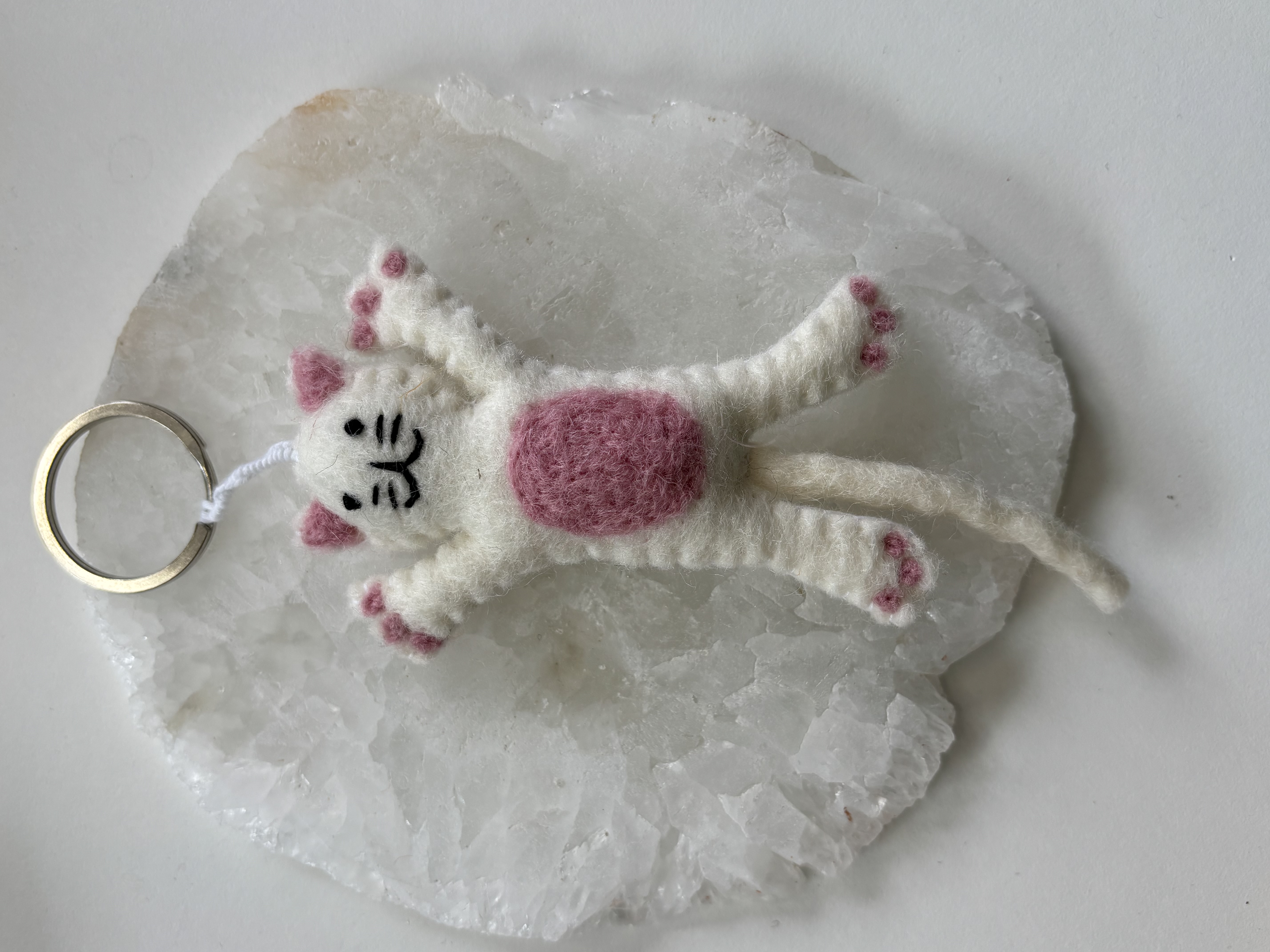 Vilten Sleutelhanger | Witte Kat