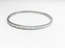 Stainless Steel armband zilver dun "Be happy and smile"