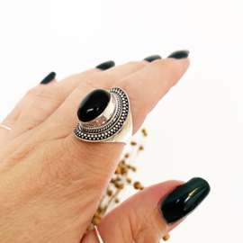 Onyx Boho ring