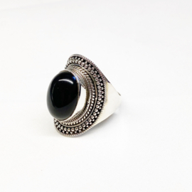 Onyx Boho ring