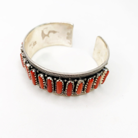 Koraal armband