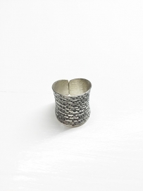 Trible ring