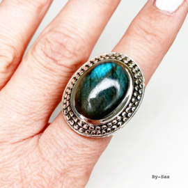 Labradoriet ring