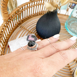 Obsidiaan ring high