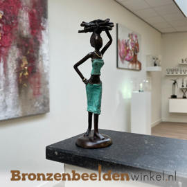 Afrikaans beeld "Opeyemi" 16 cm 	BBWST06KL15