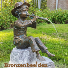 Klein waterornament "Jongetje met fluit" BBWR88137