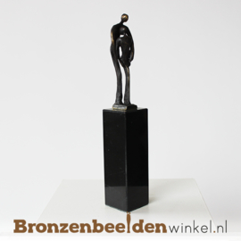 Liefdesbeeldje "Om elkaar geven" BBW005br17