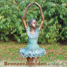 NR 10 | Cadeau vrouw 57 jaar ''Ballerina als tuinbeeld'' BBW89090