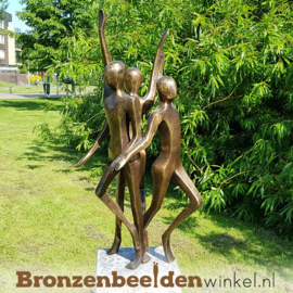 Bronzen tuinbeeld "De Drie Eenheid" BBW2389br