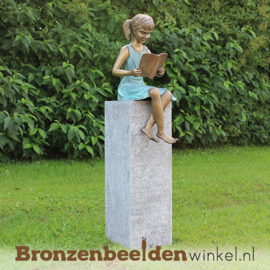 Bronzen tuinbeeld lezend meisje BBW1571br