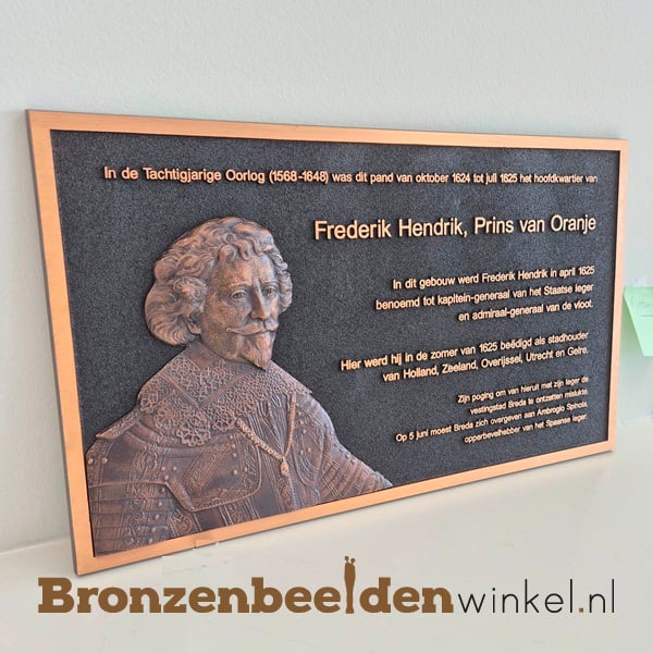 Bronzen plaquette 30x50 cm met volledig reliëf portret