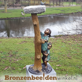 Tuinbeeld klimmende kinderen BBWR88856