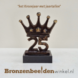 Jubileumgeschenk "het Kroonjaar met jaartallen" BBW23pb43