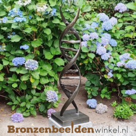 Tuinbeeld "DNA streng" in brons BBW2734br