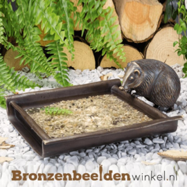 Vogelbad met egel in brons BBW37251