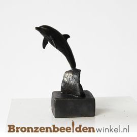 Bronzen dolfijn beeldje op sokkeltje BBW006br08