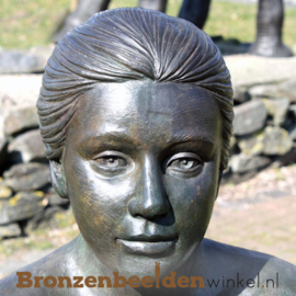 Bronzen tuinbeeld "Alice" BBW1091
