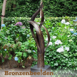 Abstract tuinbeeld "De Levensboom" incl. sokkel zwart