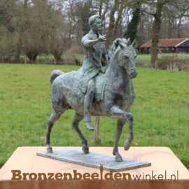 BRONZEN BEELD MAN EN PAARD OP MAAT