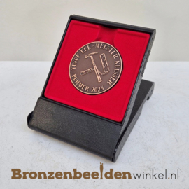 Penning laten maken voor klusser van het jaar