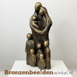 Beeldje "Uitgebreid gezin 8 personen" BBW071br66