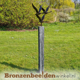 Abstracte tuinbeeld 3 ganzen op Leisteen sokkel BBWF3GLS