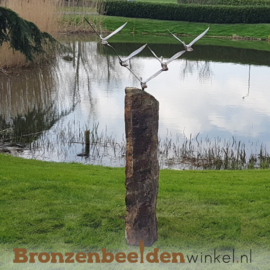 Beeld vlucht ganzen op Basalt sokkel BBWF5G